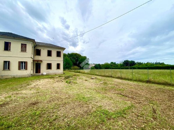 casa indipendente in vendita a Montebelluna