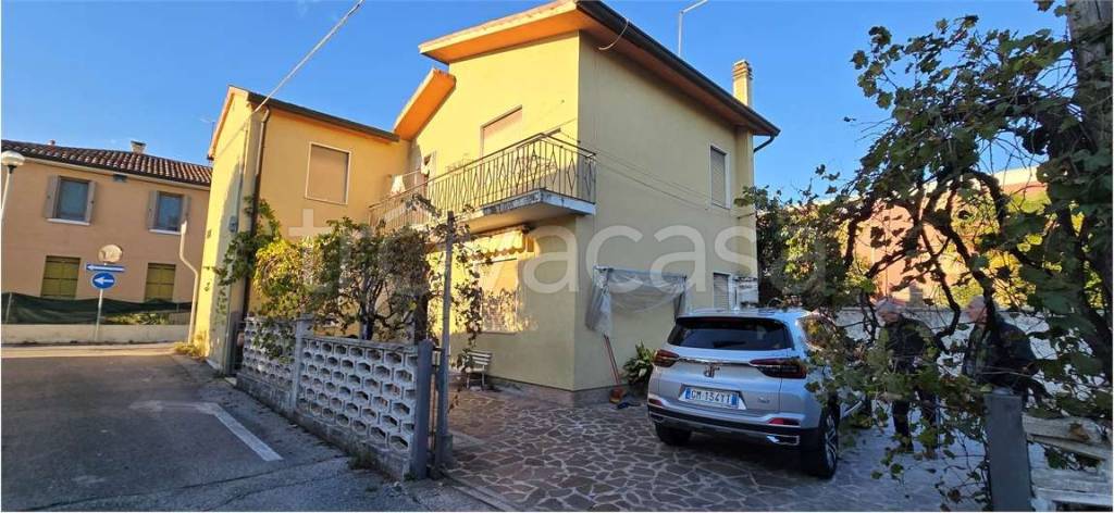 casa indipendente in vendita a Montebelluna