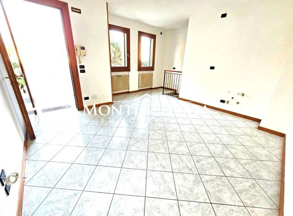 appartamento in vendita a Montebelluna