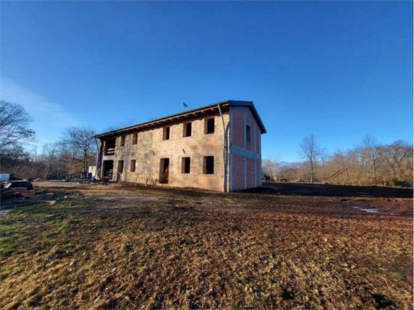 casa indipendente in vendita a Montebelluna