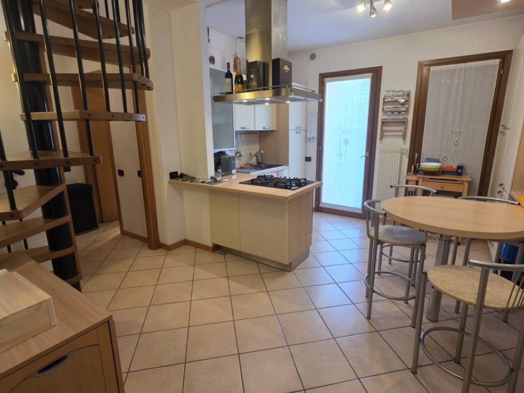 appartamento in vendita a Montebelluna