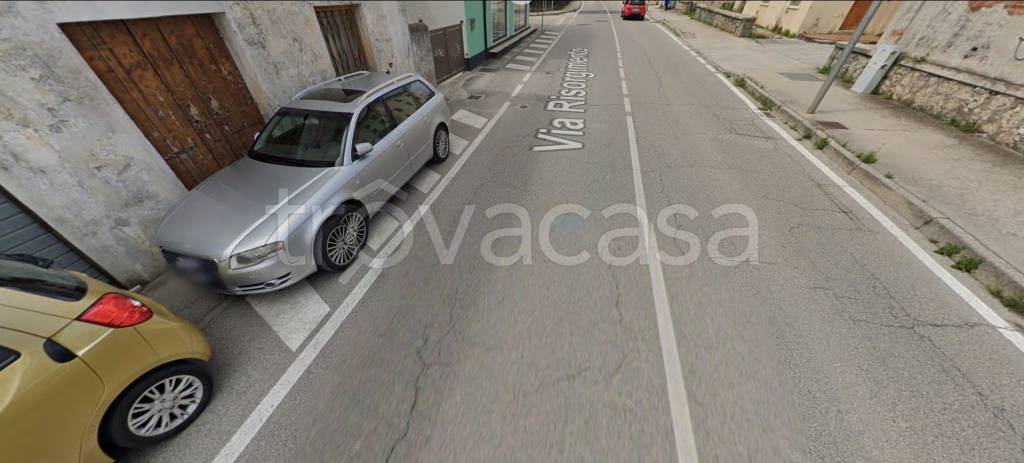 locale commerciale in vendita a Montebelluna