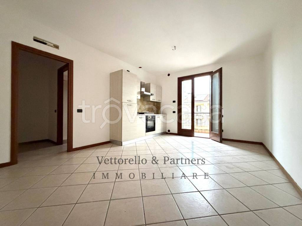 appartamento in vendita a Montebelluna in zona Busta