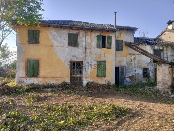 casa indipendente in vendita a Montebelluna