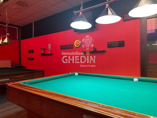 locale commerciale in vendita a Montebelluna