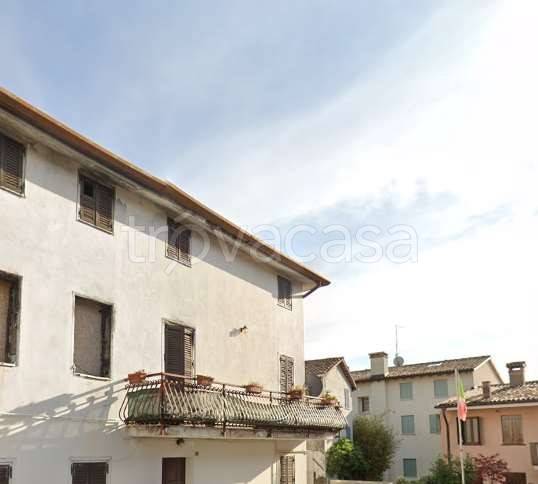 casa indipendente in vendita a Montebelluna in zona Biadene