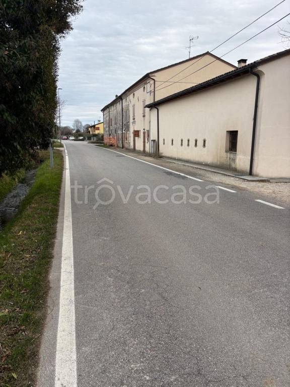 casa indipendente in vendita a Montebelluna