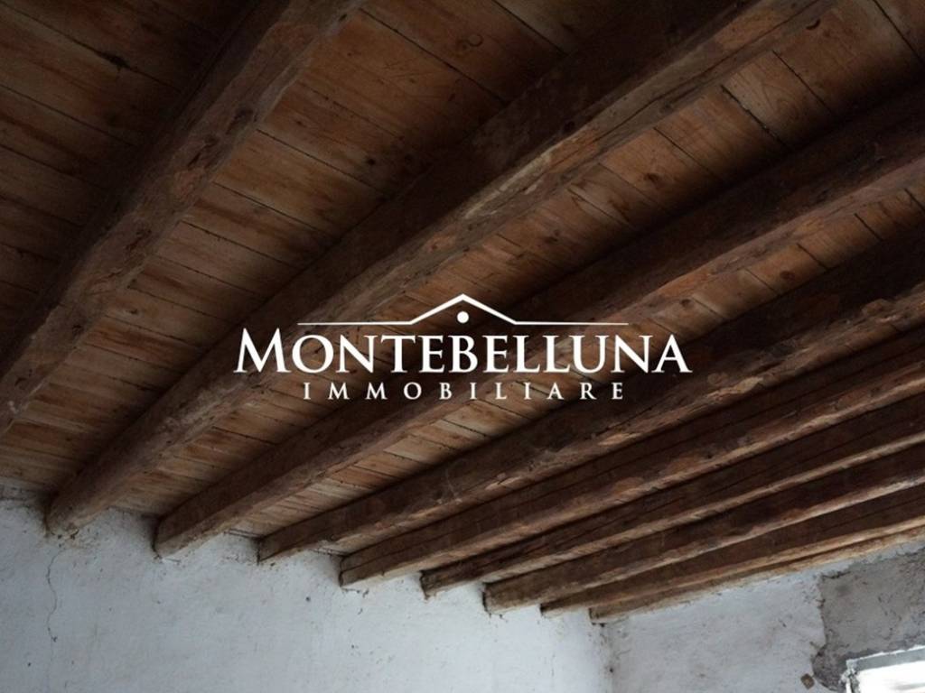 casa indipendente in vendita a Montebelluna