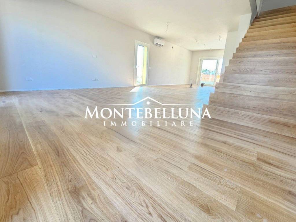 casa indipendente in vendita a Montebelluna