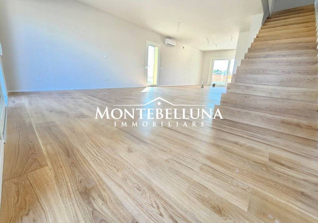 casa indipendente in vendita a Montebelluna