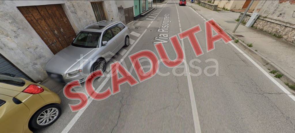 locale commerciale in vendita a Montebelluna