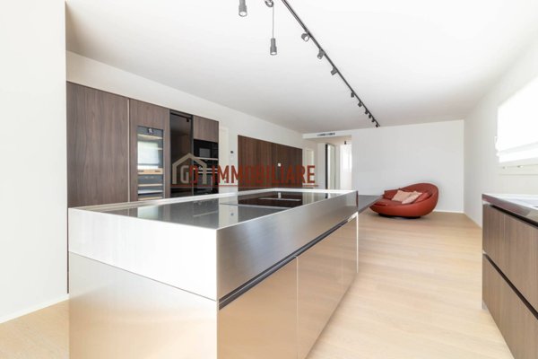 appartamento in vendita a Montebelluna in zona La Pieve