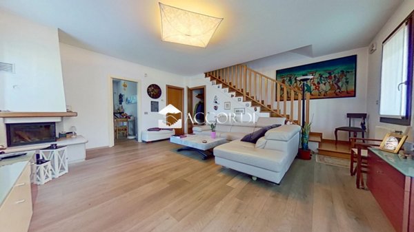 casa indipendente in vendita a Montebelluna