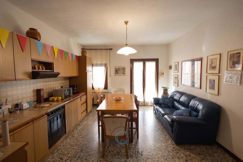 casa indipendente in vendita a Montebelluna