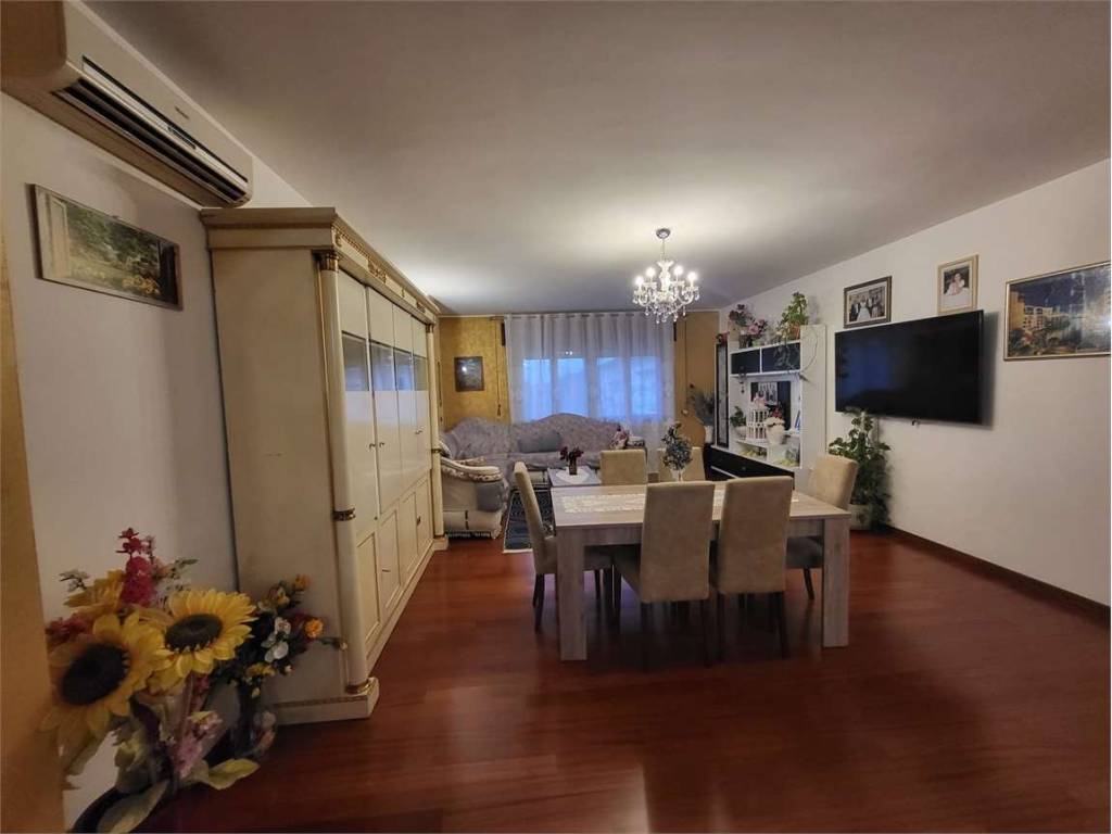 appartamento in vendita a Montebelluna