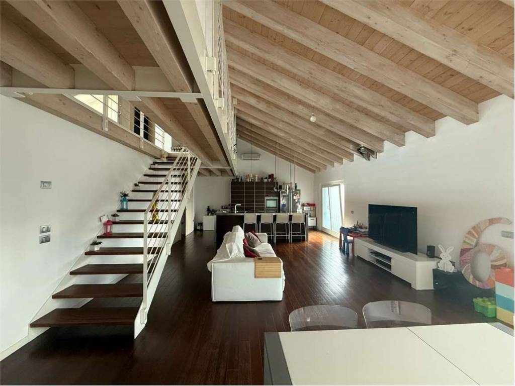 appartamento in vendita a Montebelluna