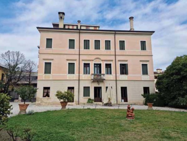 villa in vendita a Montebelluna in zona La Pieve