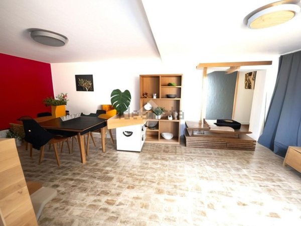 appartamento in vendita a Montebelluna in zona Caonada