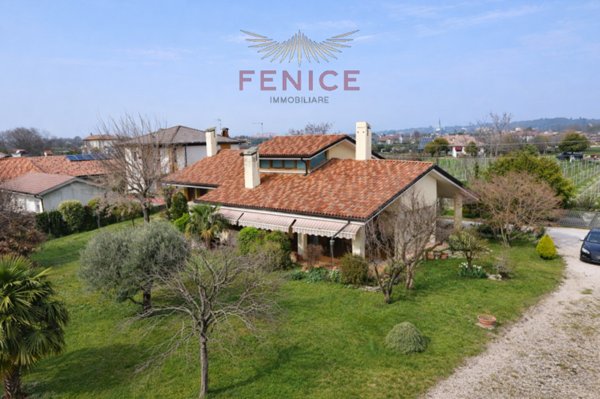 casa indipendente in vendita a Montebelluna