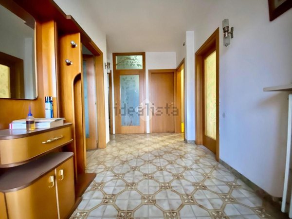 appartamento in vendita a Montebelluna in zona Contea