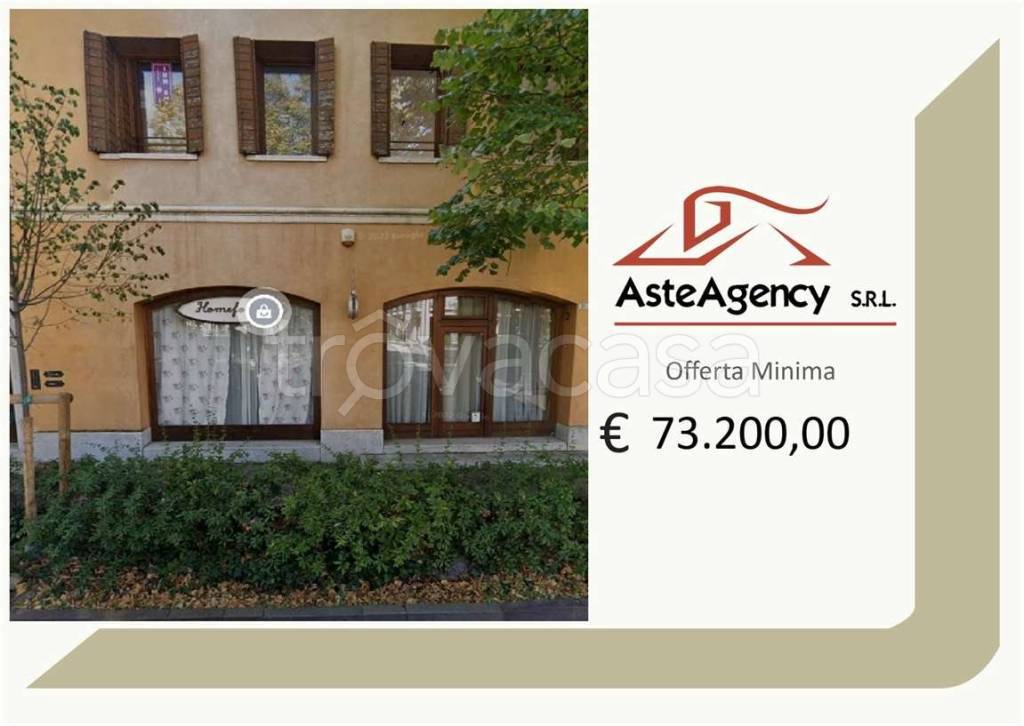 negozio in vendita a Montebelluna in zona La Pieve