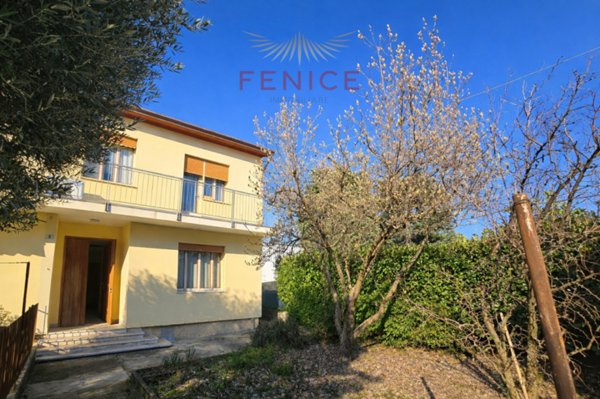 casa indipendente in vendita a Montebelluna
