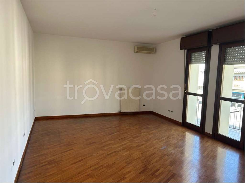 appartamento in vendita a Montebelluna in zona Biadene