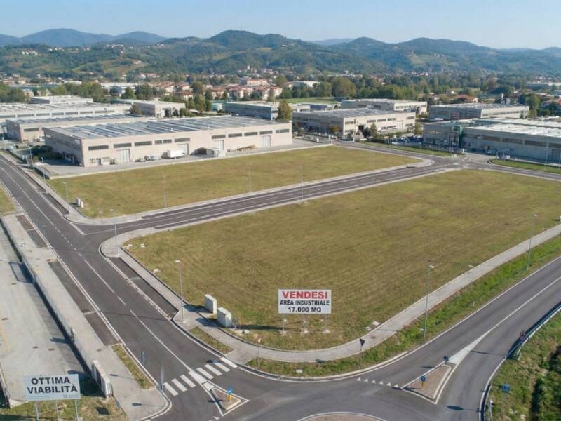 terreno edificabile in vendita a Montebelluna