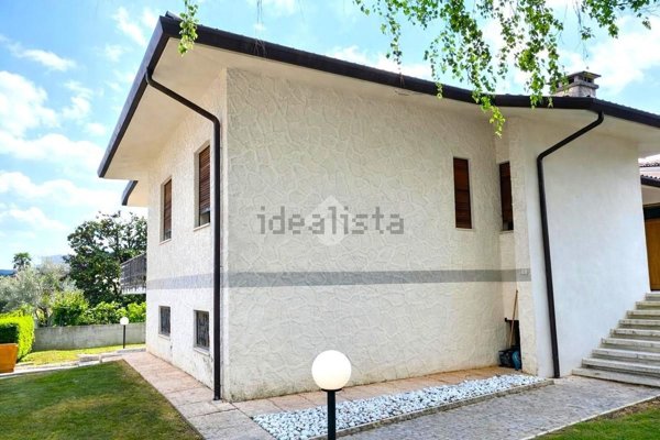 casa indipendente in vendita a Montebelluna in zona Mercato Vecchio