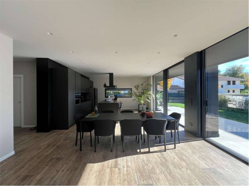 casa indipendente in vendita a Montebelluna