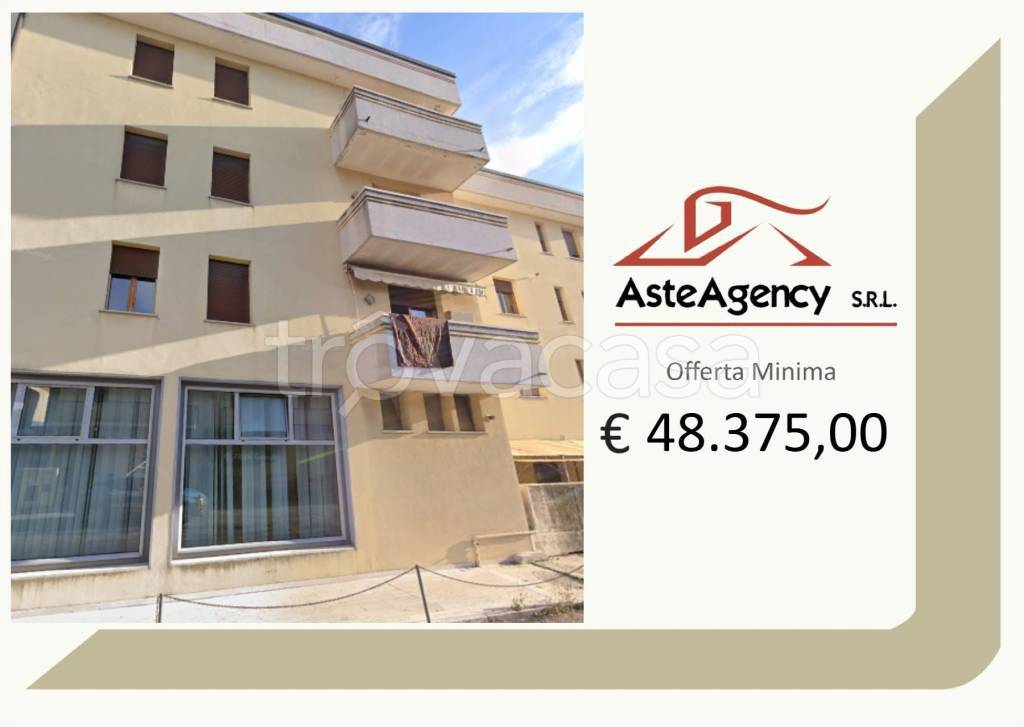 appartamento in vendita a Montebelluna in zona Biadene
