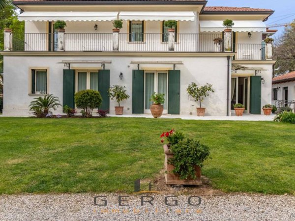 casa indipendente in vendita a Montebelluna