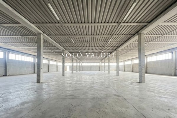 capannone in vendita a Montebelluna