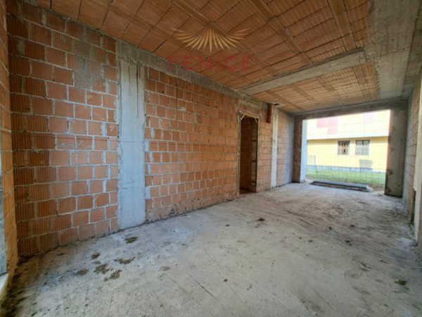 casa indipendente in vendita a Montebelluna in zona Sant'Andrea