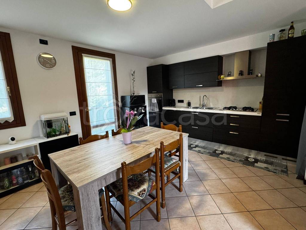 appartamento in vendita a Montebelluna
