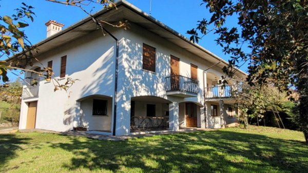 casa indipendente in vendita a Montebelluna