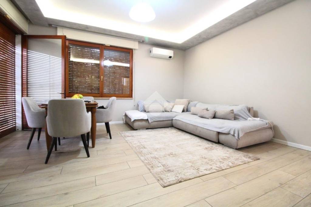 casa indipendente in vendita a Montebelluna in zona Contea