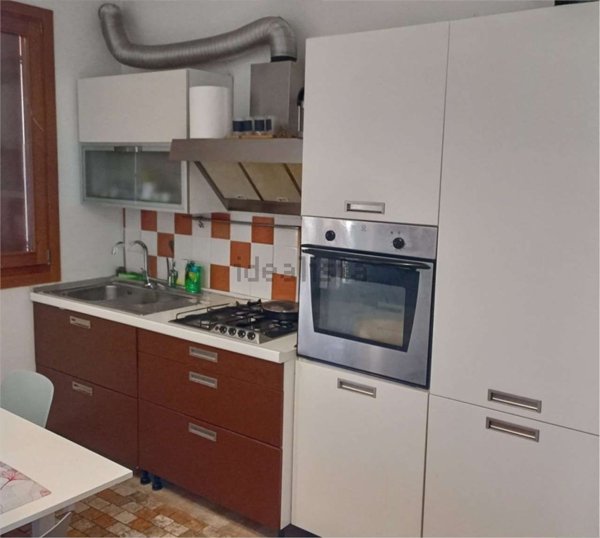 appartamento in vendita a Montebelluna in zona Pederiva