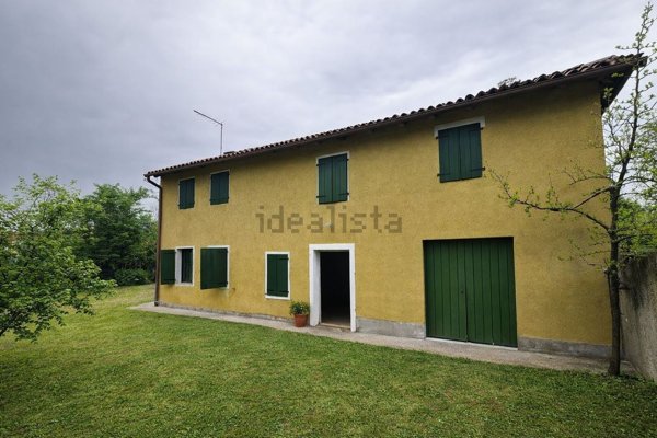casa indipendente in vendita a Montebelluna