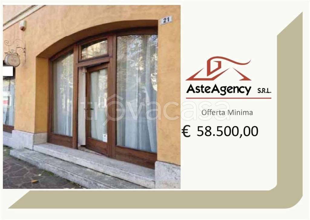 negozio in vendita a Montebelluna in zona La Pieve