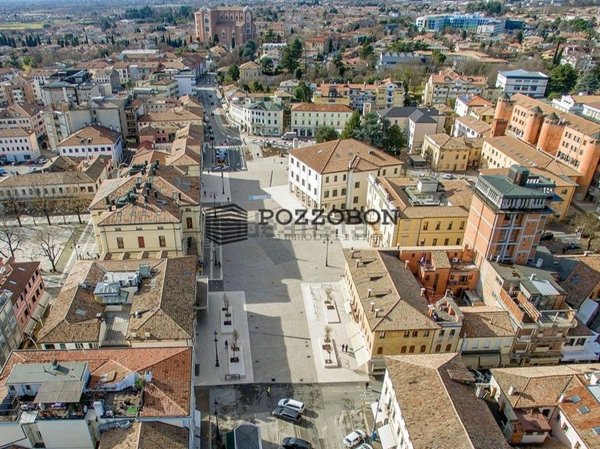 appartamento in vendita a Montebelluna in zona La Pieve