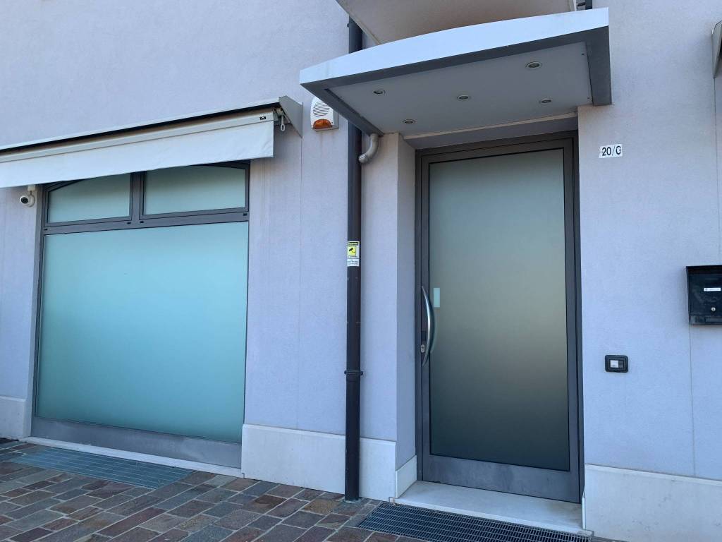 quadrivano in vendita a Montebelluna in zona Contea