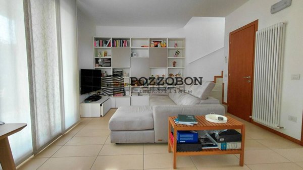 appartamento in vendita a Montebelluna in zona La Pieve