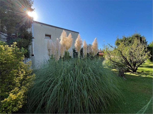 casa indipendente in vendita a Montebelluna in zona Biadene