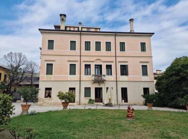 casa indipendente in vendita a Montebelluna in zona La Pieve
