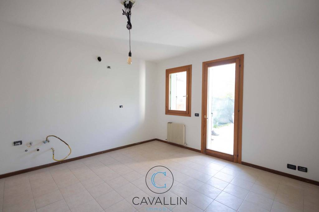 appartamento in vendita a Montebelluna in zona Contea