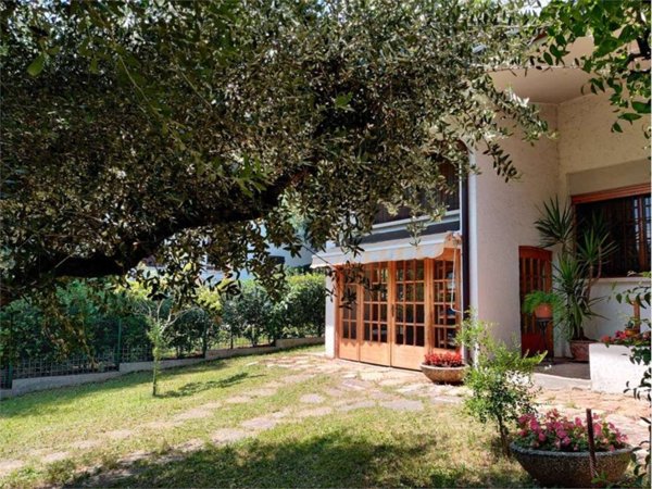 casa indipendente in vendita a Montebelluna