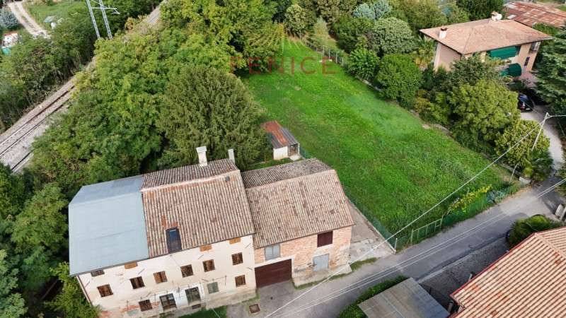 rudere in vendita a Montebelluna