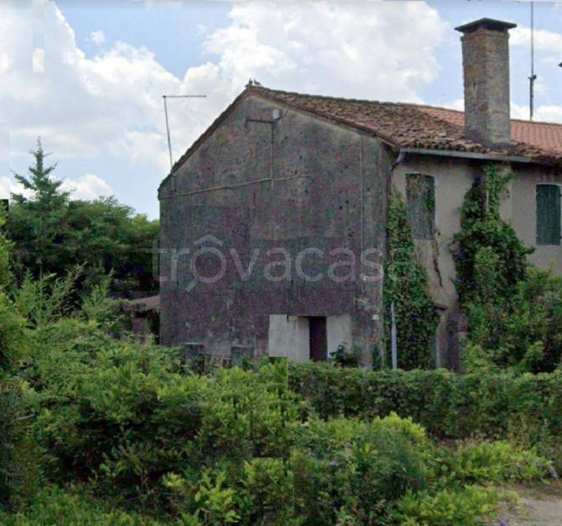 casa indipendente in vendita a Morgano in zona Badoere
