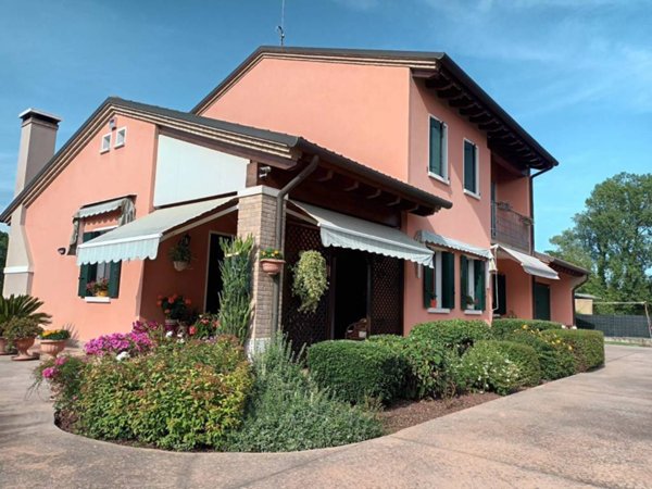 casa indipendente in vendita a Morgano